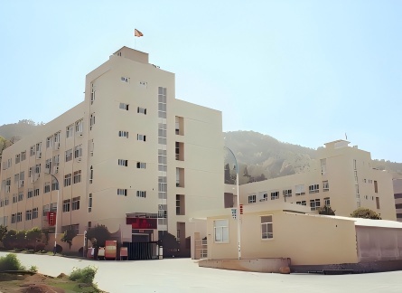 हमारे बारे में